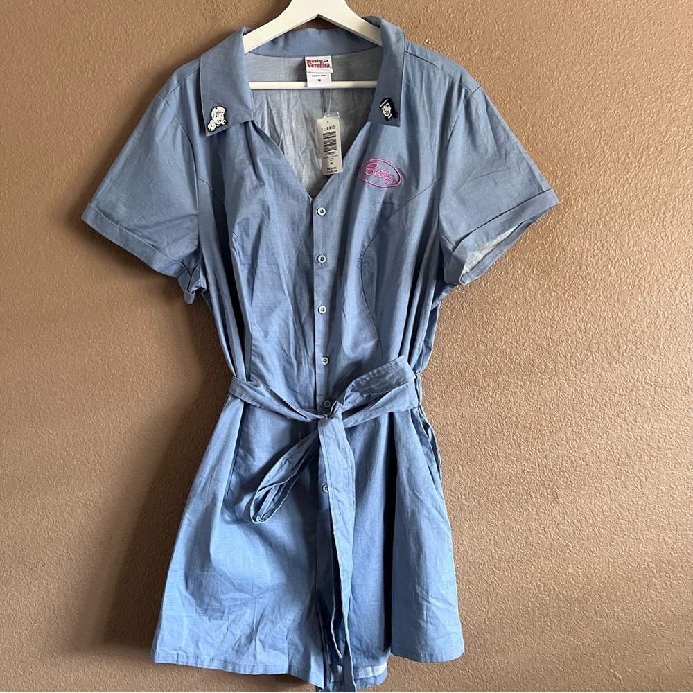Torrid Betty and Veronica Blue Button-Up Romper Size 18 NWT